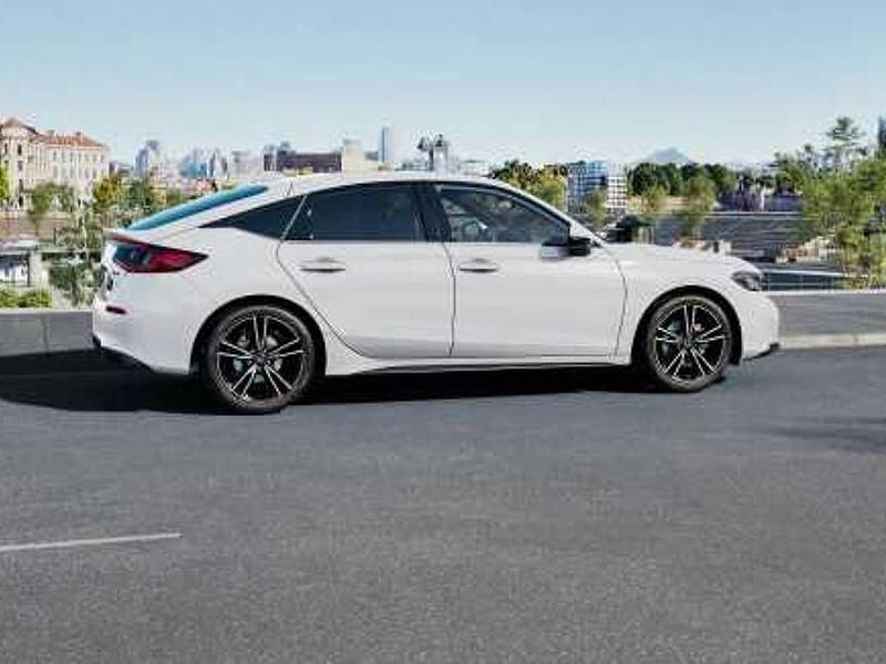 Gebraucht Honda Civic Advance 184 PS (135 kW) 2025 Weiß Limousine