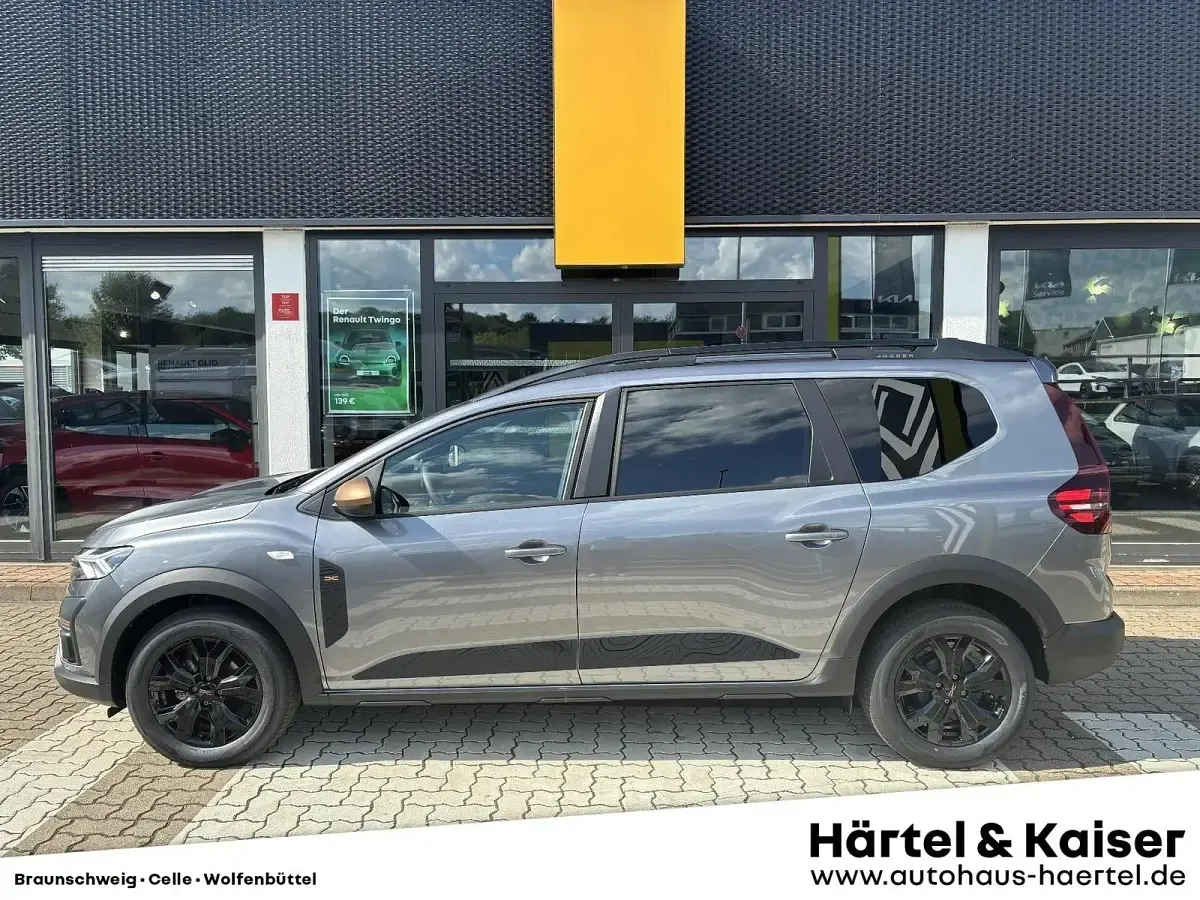 Gebraucht Dacia Jogger Extreme 110 PS (80 kW) 2025 Van / Kleinbus