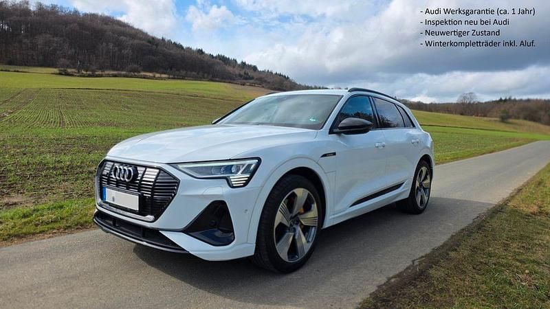 Gebraucht Audi e-tron S-Line 230 kW (313 PS) 2022 Weiß SUV