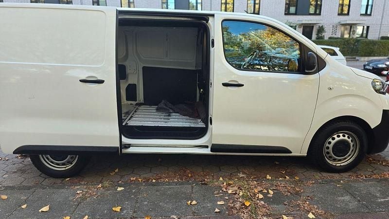 Gebraucht Peugeot Expert 122 PS (89 kW) 2020 Weiß Van