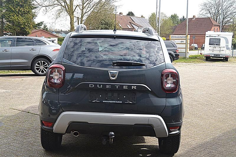 Second-hand Dacia Duster 150 CP (110 kW) 2019 Gri SUV