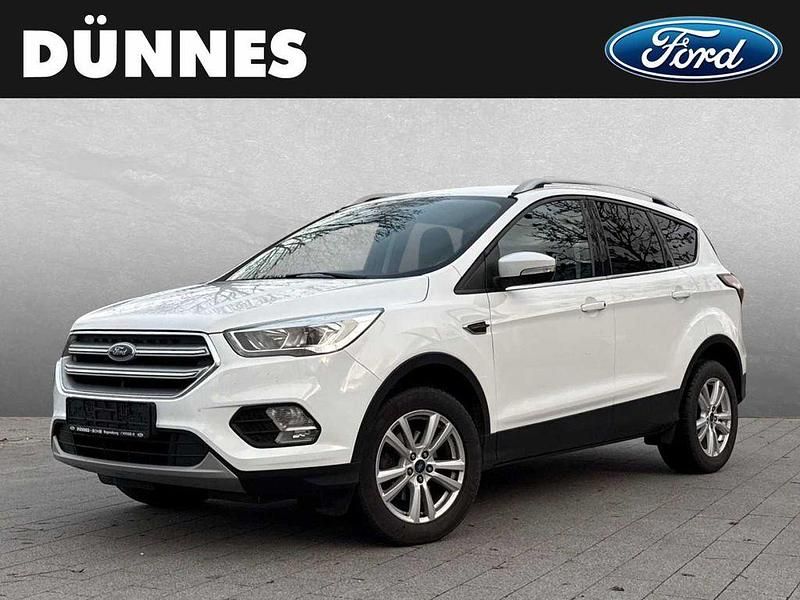 Weiß Gebraucht 2017 Ford Kuga Cool & Connect SUV | 13.225 € (Fairer Preis) - Bild 1/4