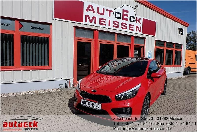 Gebraucht Kia ProCeed GT-Track 204 PS (150 kW) 2014 Rot Kleinwagen