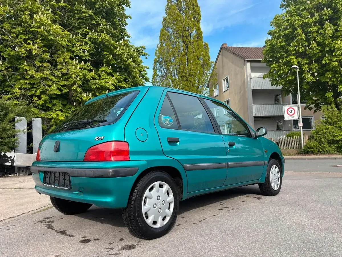 Gebraucht Peugeot 106 75 PS (55 kW) 1998 Grün Kleinwagen