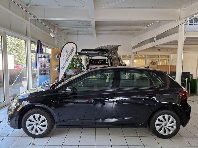 Gebraucht VW Polo Life 95 PS (69 kW) 2022 Schwarz Kleinwagen