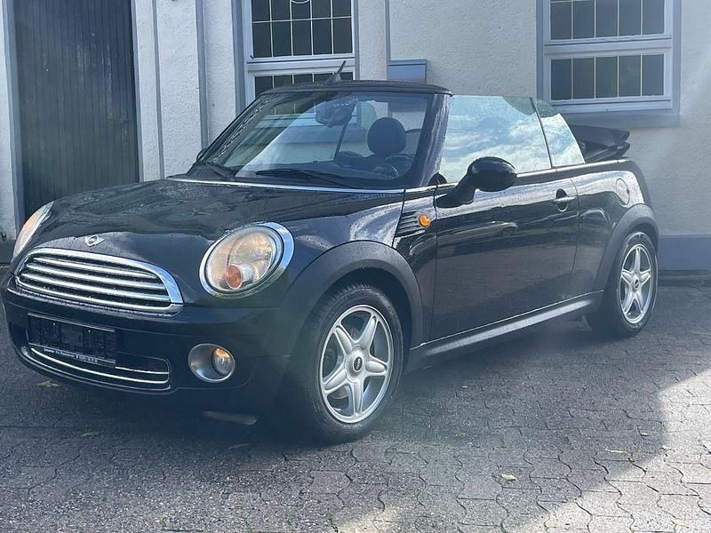 Schwarz Gebraucht 2010 Mini Cooper Cabriolet Cabrio | 8.990 € (Teuer) - Bild 1/4