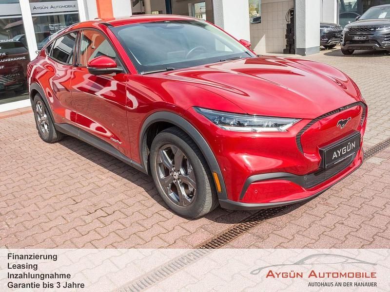 Gebraucht Ford Mustang Mach-E 197 kW (269 PS) 2021 Lucid rot SUV