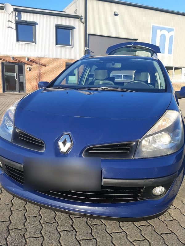 Gebraucht Renault Clio II 86 PS (63 kW) 2009 Blau Limousine