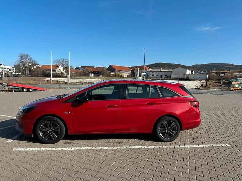 Gebraucht Opel Astra 122 PS (89 kW) 2021 Rot Kombi