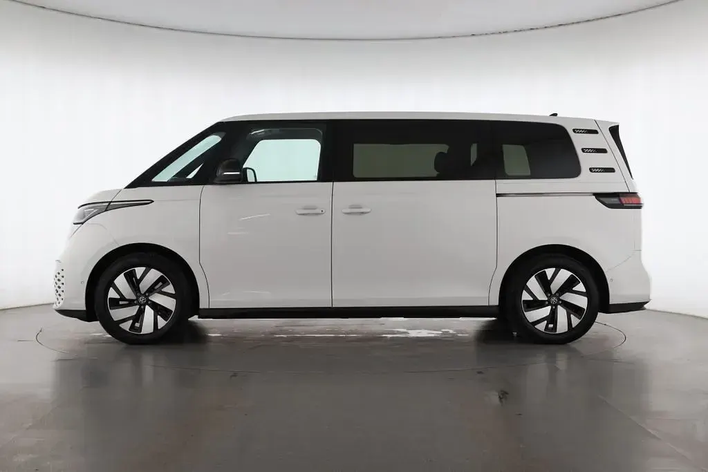 Używany VW ID. Buzz Pro 210 kW (286 KM) 2025 Biały Minivan