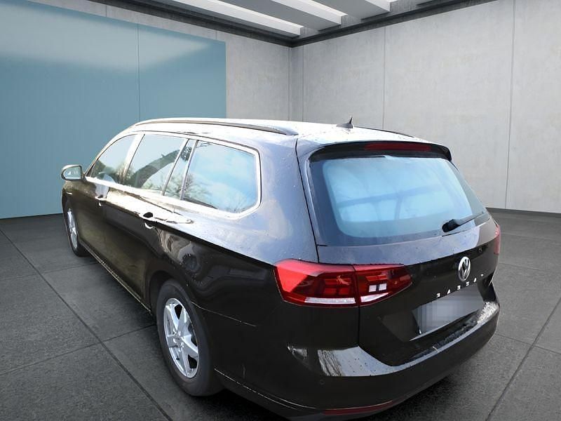 Gebraucht VW Passat 200 PS (147 kW) 2020 Braun Kombi