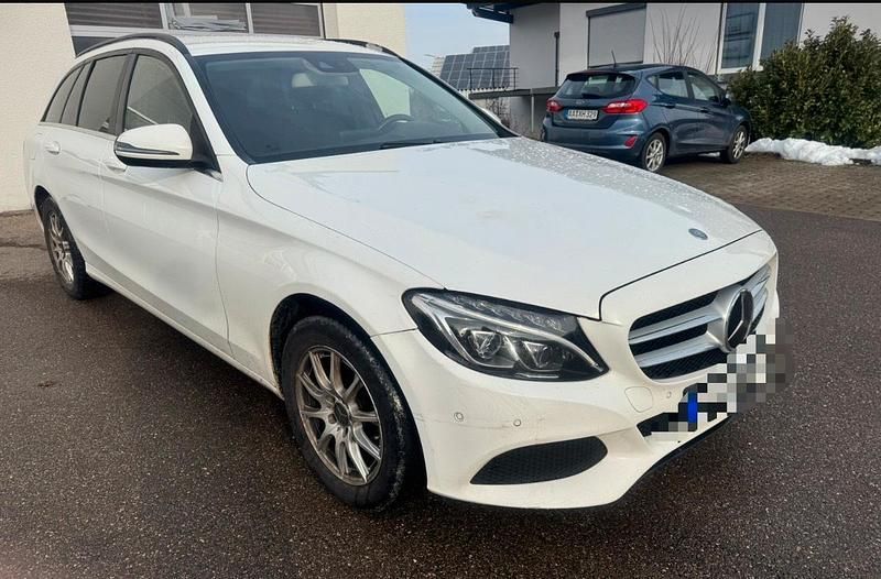 Gebraucht Mercedes C220 2016 Weiß Kombi