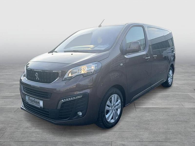 Gebraucht Peugeot Traveller Active 177 PS (130 kW) 2019 Braun (metallic) Van / Kleinbus