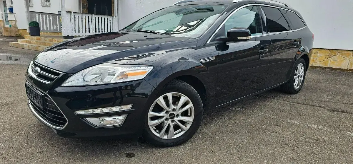 Gebraucht Ford Mondeo Titanium 200 PS (147 kW) 2011 Schwarz Kombi