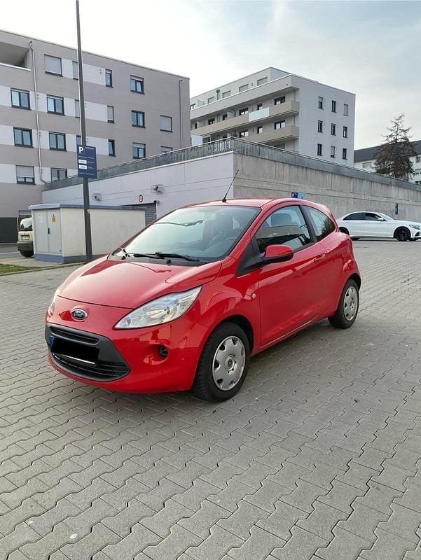 Gebraucht Ford Ka 69 PS (50 kW) 2012 Rot Kleinwagen