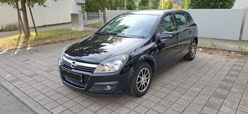 Schwarz Gebraucht 2006 Opel Astra Edition+ Limousine | 2.150 € (Fairer Preis) - Bild 1/4