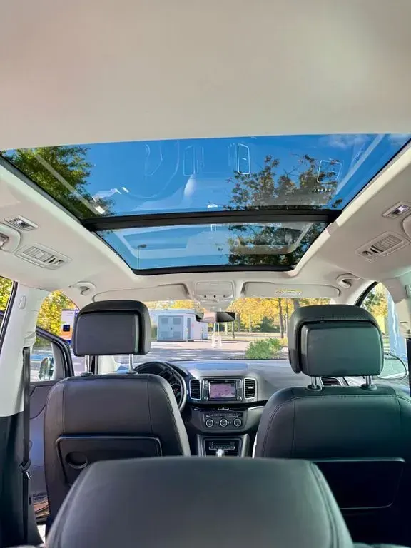 Gebraucht VW Sharan Highline 150 PS (110 kW) 2020 Schwarz Van / Kleinbus