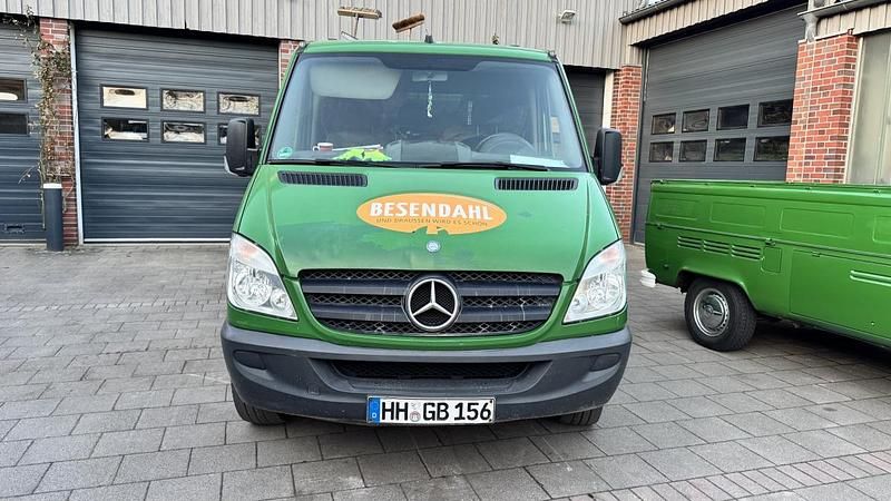 Gebraucht Mercedes Sprinter 129 PS (94 kW) 2007 Grün (laubgrün) Van
