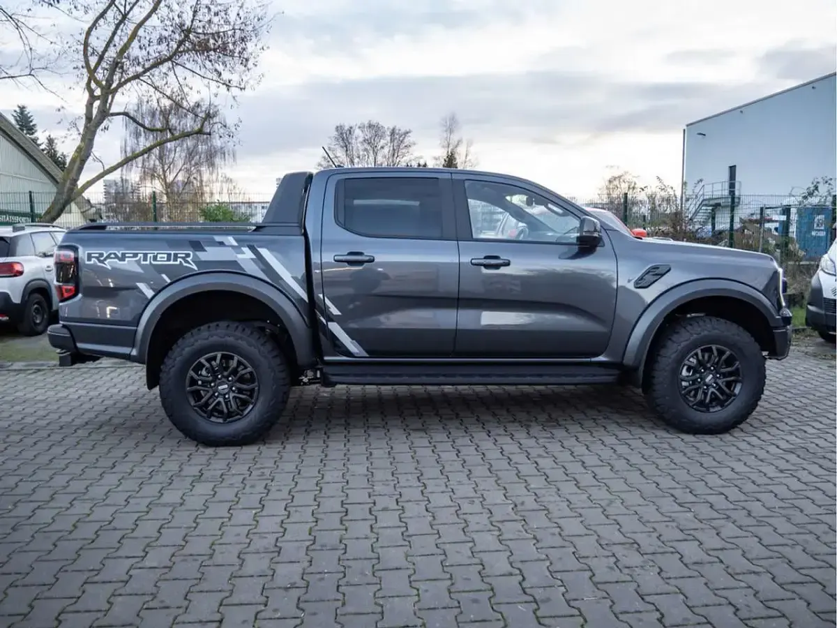 Neu Ford Ranger Raptor 209 PS (153 kW) 2025 Meteor grey Pickup