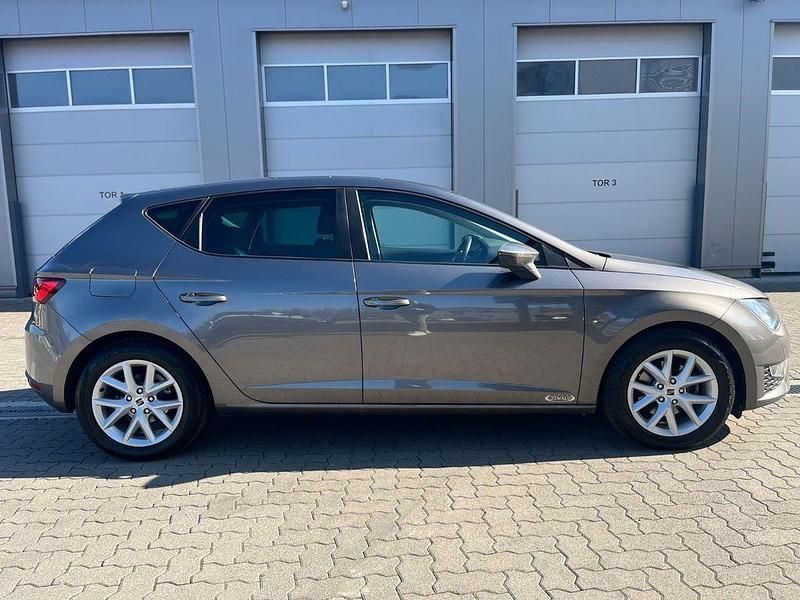 Gebraucht Seat Leon FR 125 PS (91 kW) 2015 Grau Limousine