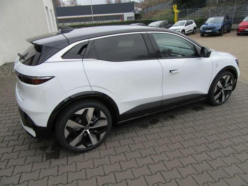 Gebraucht Renault Mégane Techno 96 kW (131 PS) 2024 Artis weiß/dach schwarz Limousine