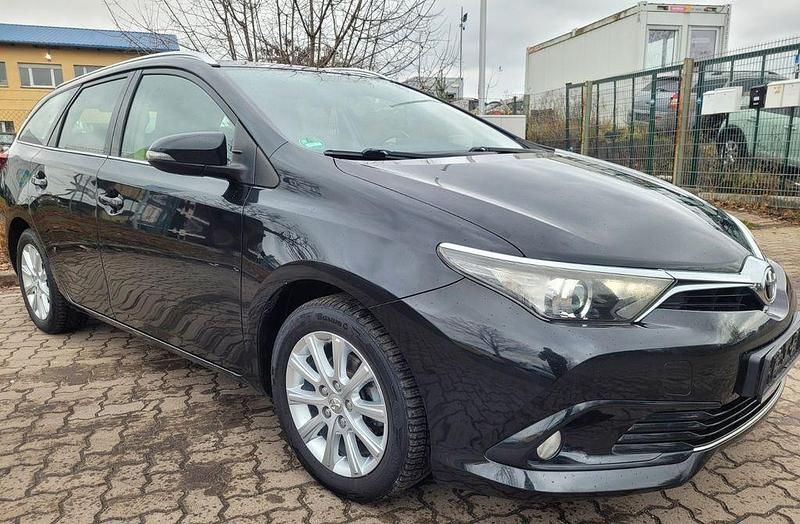 Schwarz Gebraucht 2016 Toyota Auris Touring Sports Comfort Kombi | 7.000 € (Superpreis) - Bild 1/4