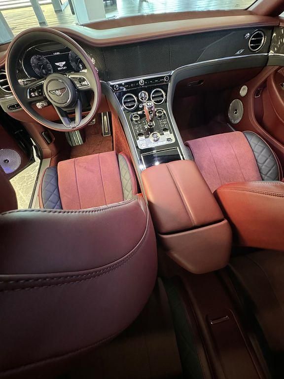 Neu Bentley Continental Mulliner 549 PS (403 kW) 2026 Thunder Cabrio