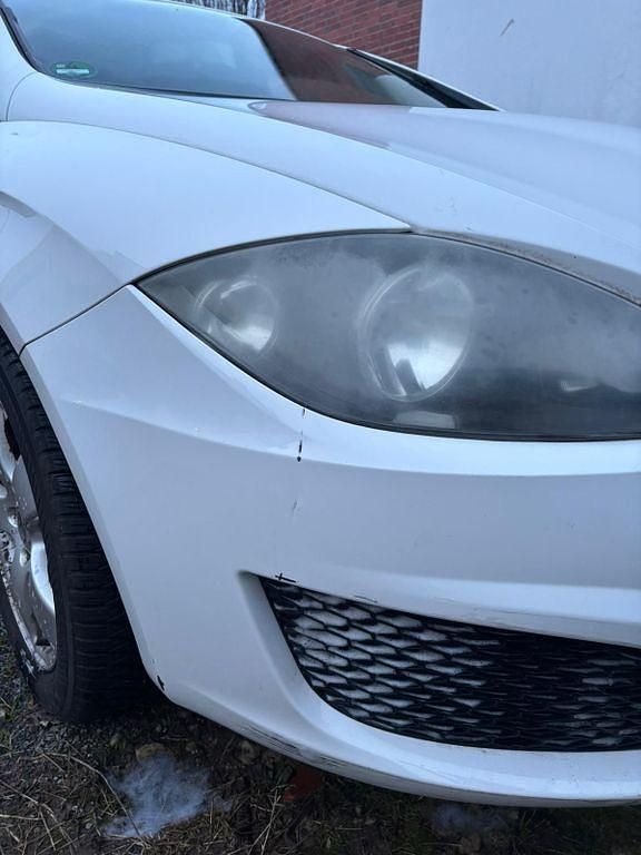 Second-hand Seat Leon 86 CP (63 kW) 2009 Alb Hatchback