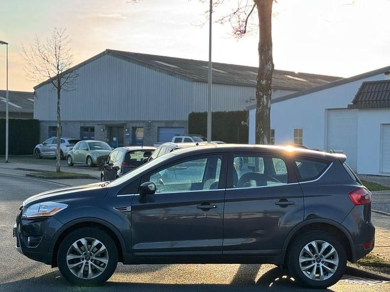 Gebraucht Ford Kuga Titanium 200 PS (147 kW) 2009 Blau SUV