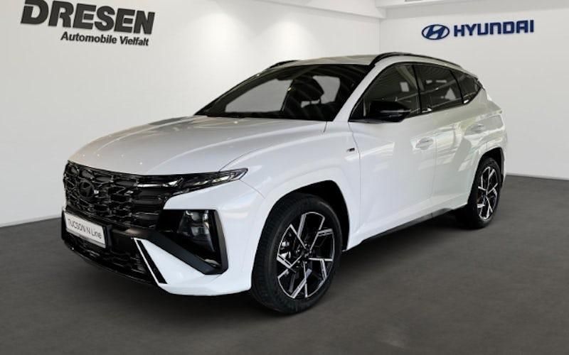 Weiß Neu 2025 Hyundai Tucson N Line SUV | 43.890 € (Etwas zu teuer) - Bild 1/4