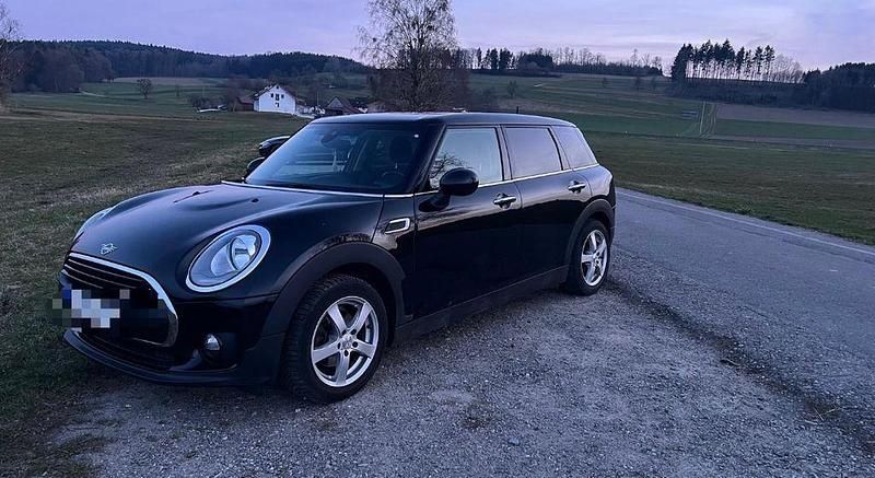 Gebraucht Mini One Clubman 102 PS (75 kW) 2018 Schwarz Kombi