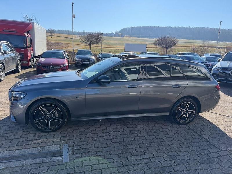 Gebraucht Mercedes E300 194 PS (142 kW) 2021 Grau Limousine