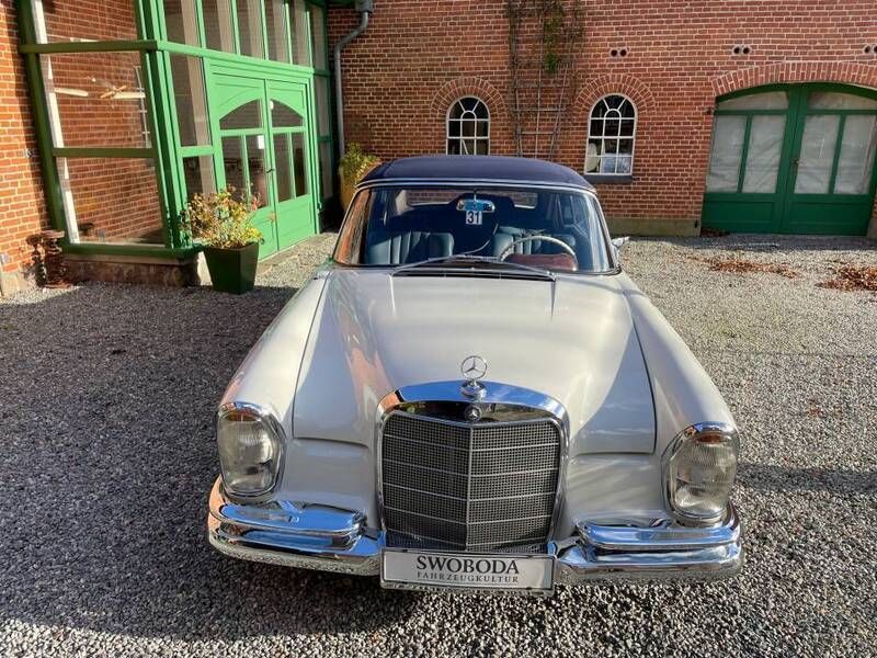 Gebraucht Mercedes 220 SE 120 PS (88 kW) 1963 Weiß Cabrio