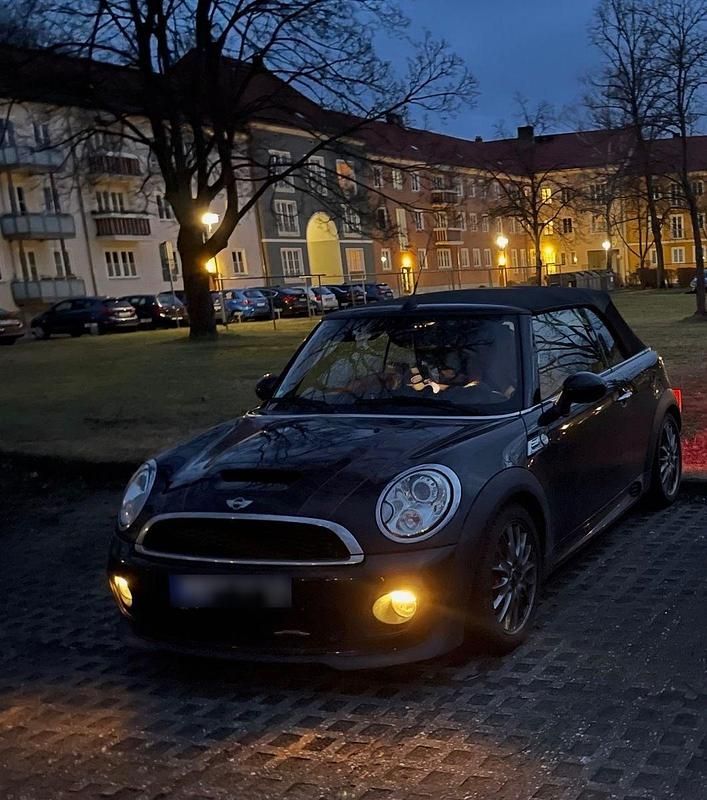Gebraucht Mini John Cooper Works 211 PS (155 kW) 2013 Schwarz Kleinwagen