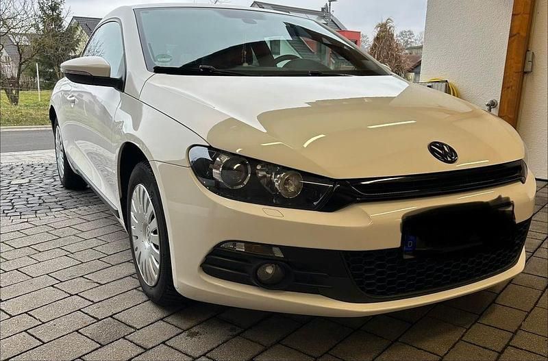 Gebraucht VW Scirocco 160 PS (117 kW) 2010 Weiß Coupé