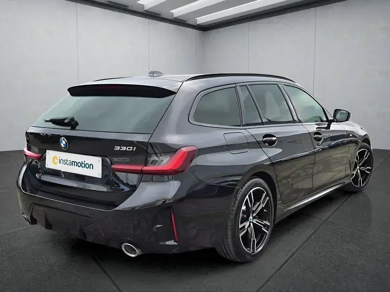 Gebraucht BMW 330 245 PS (180 kW) 2025 Schwarz Kombi