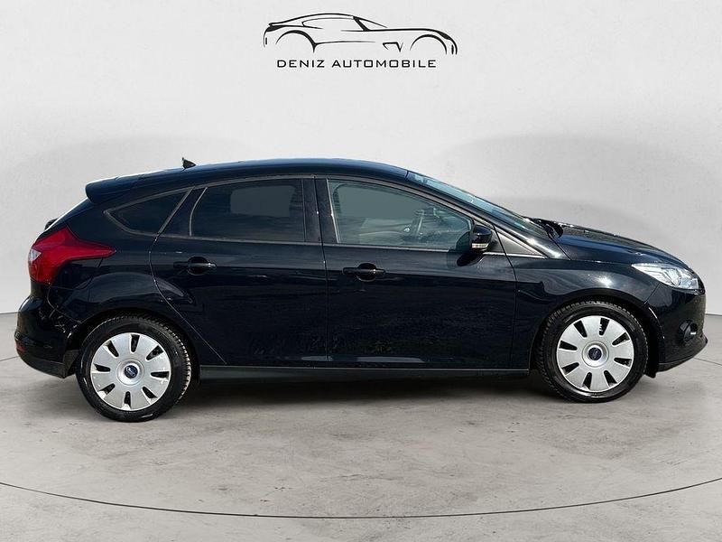 Gebraucht Ford Focus Titanium 116 PS (85 kW) 2012 Schwarz Limousine