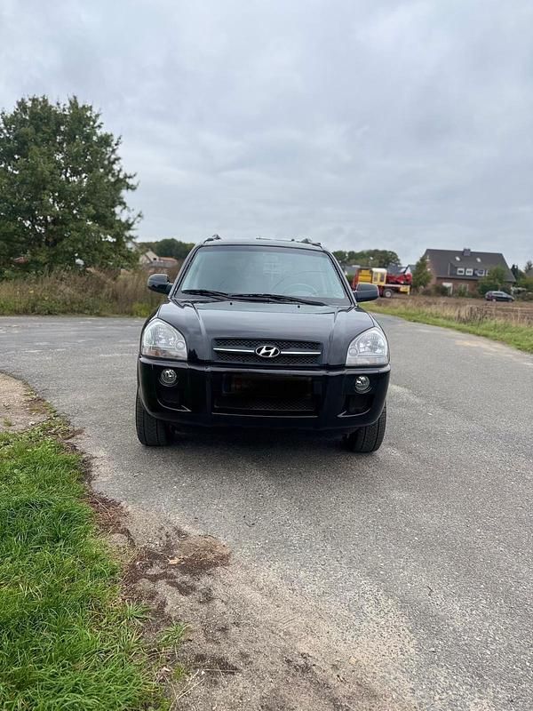 Schwarz Gebraucht 2006 Hyundai Tucson SUV | 3.499 € (Fairer Preis) - Bild 1/4