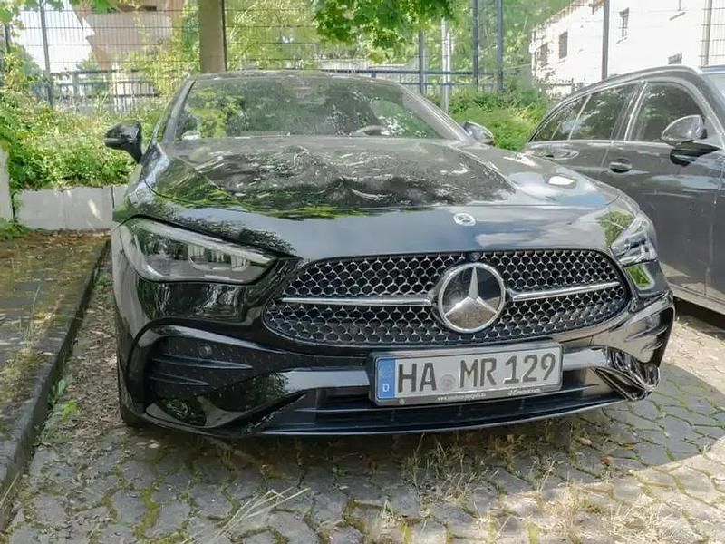 Gebraucht Mercedes CLE220 AMG 197 PS (144 kW) 2025 Grau manufaktur lack manufaktu Coupé