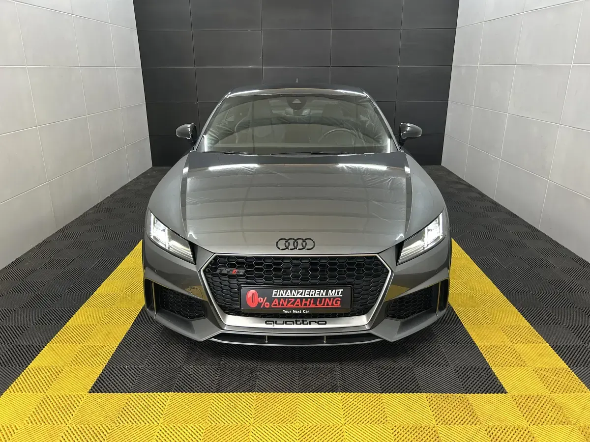 Gebraucht Audi TT RS Advanced 400 PS (294 kW) 2018 Daytonagrau perleffekt Coupé