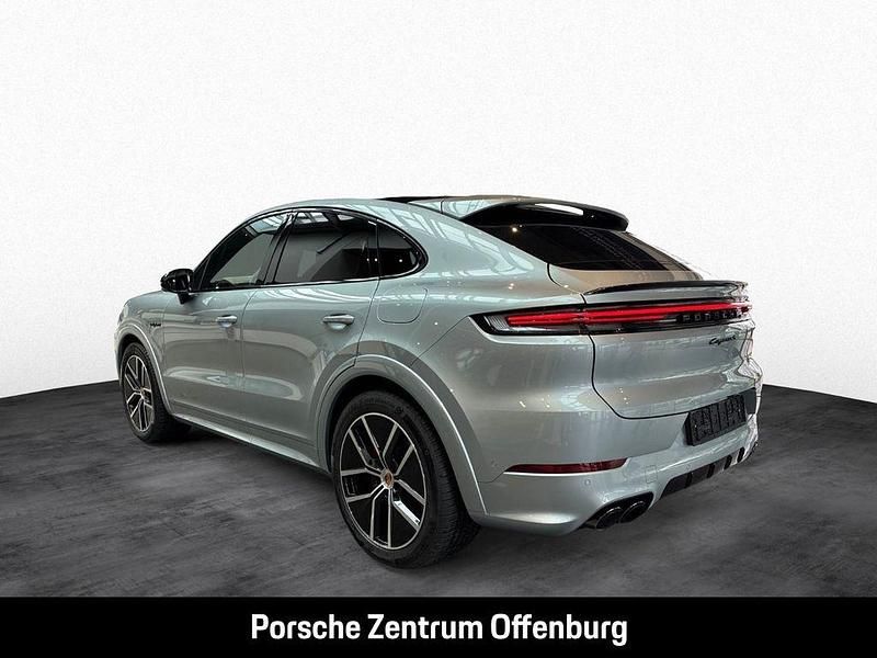 Neu Porsche Cayenne S E-Hybrid Coupe Black Edition 519 PS (381 kW) 2025 Dolomitsilbermetallic Coupé