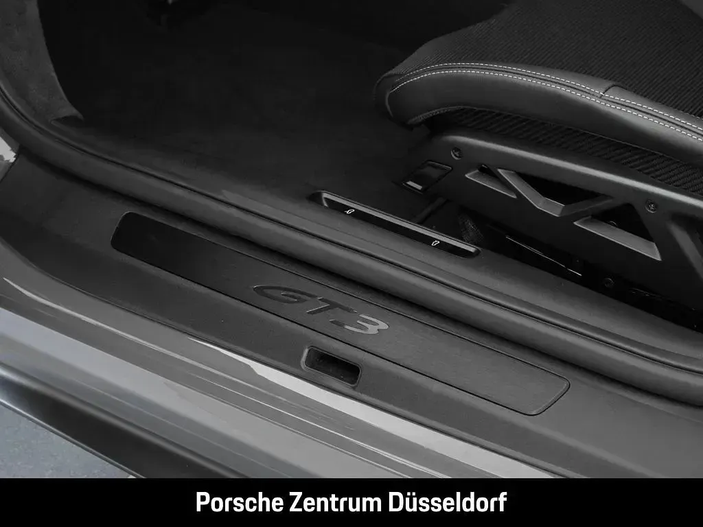 Ny Porsche 992 510 HK (375 kW) 2026 Grå