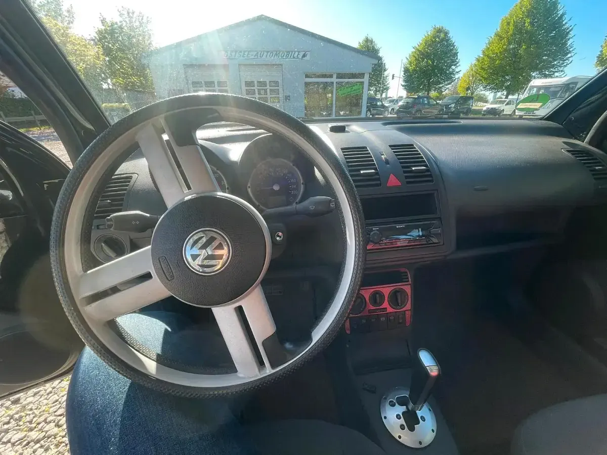 Gebraucht VW Lupo 60 PS (44 kW) 2004 Schwarz Kleinwagen