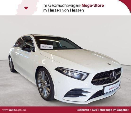 Schwarz Gebraucht 2022 Mercedes A200 AMG Limousine | 24.689 € (Guter Preis) - Bild 1/4