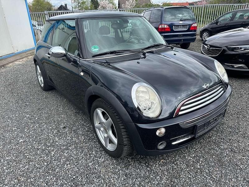 Second-hand Mini ONE 90 CP (66 kW) 2006 Negru Hatchback