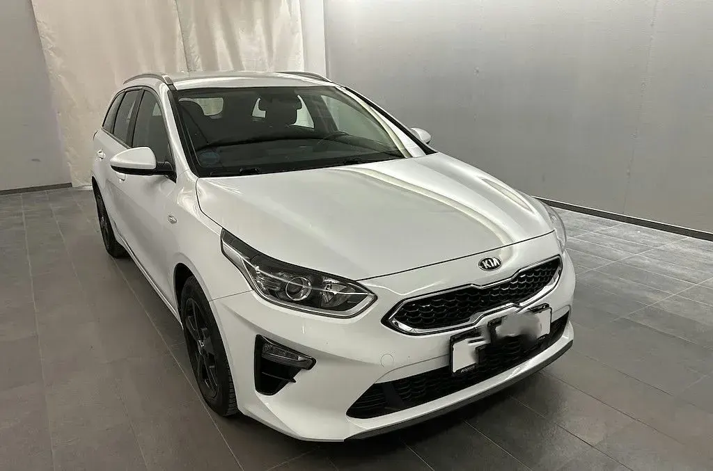 Gebraucht Kia Ceed Sportswagon 140 PS (102 kW) 2020 Weiß Kombi
