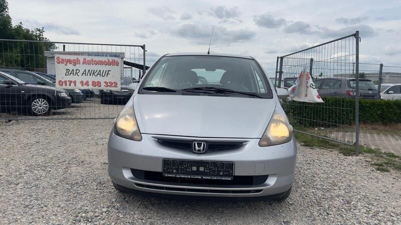 Grau Gebraucht 2002 Honda Jazz Kleinwagen | 990 € (Guter Preis) - Bild 1/4