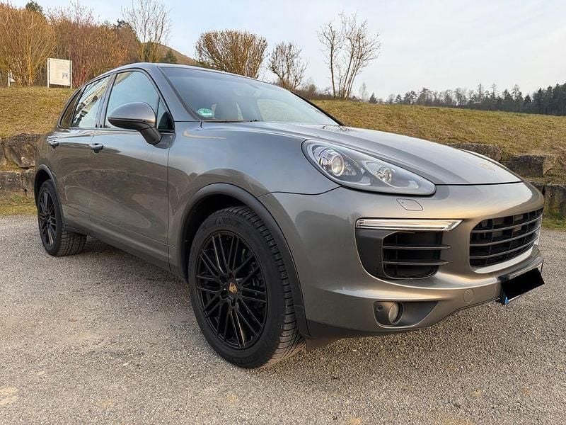 Gebraucht Porsche Cayenne 262 PS (192 kW) 2015 Grau SUV