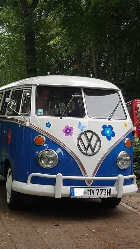Blau Gebraucht 1973 VW Type 3 Kombi | 29.999 € - Bild 1/4