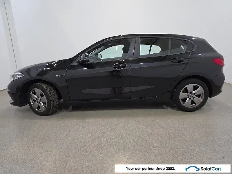 Gebraucht BMW 116 116 PS (85 kW) 2022 Schwarz Kleinwagen